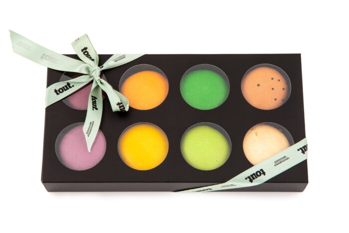 macaron collectie 8 stuks (liggend wit doosje)